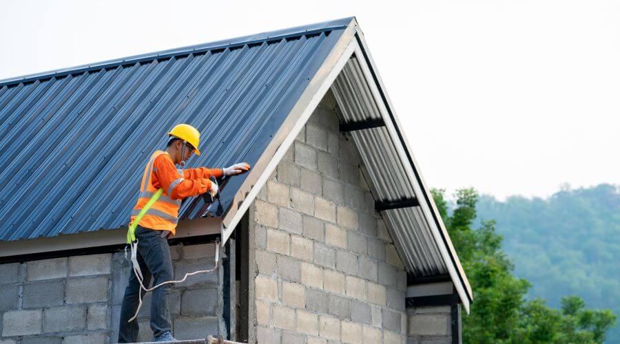 Professional gutter cleaning in Lackey, KY